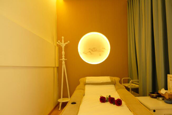 成都成华日式指压的寂静美学：在按压中听见雪落的声音